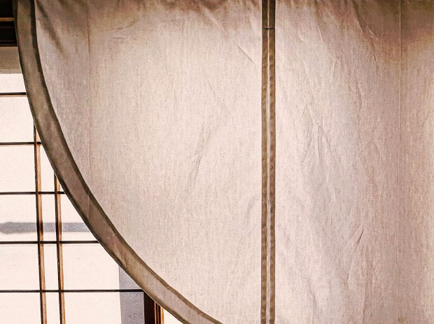 扇暖簾(おうぎのれん)